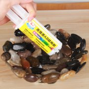 環(huán)氧樹脂膠為什么會裂開，如何解決？